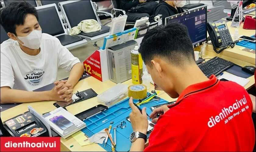 Nên mua điện thoại Xiaomi ở đâu chính hãng, bảo hành lâu dài?