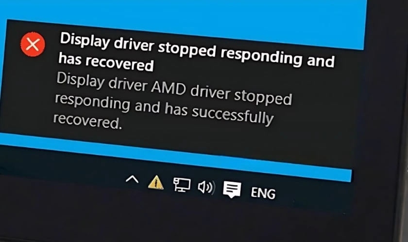 Lỗi Your device ran into a problem and needs to restart do đâu