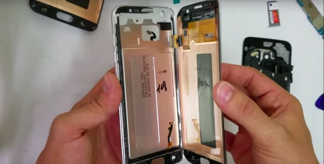 Thay m&agrave;n h&igrave;nh Samsung Galaxy S7 Edge