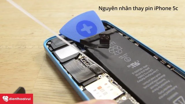 nguyen-nhan-thay-the-phu-kien-chinh-hang-pin-cho-i-p5c