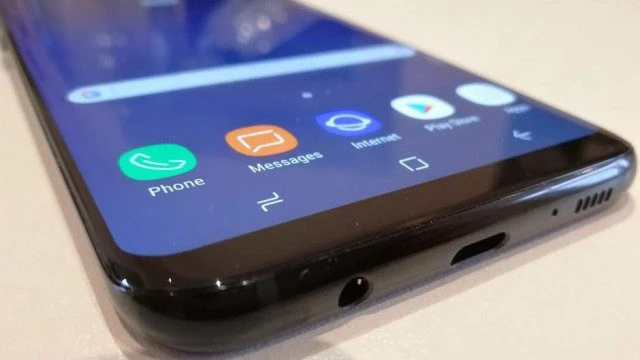 Jack tai nghe trên điện thoại Samsung bị hỏng