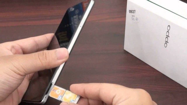 điện thoại Oppo tự nhi&ecirc;n kh&ocirc;ng nhận sim