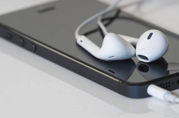 C&aacute;ch khắc phục lỗi treo chế độ tai nghe, kh&ocirc;ng tho&aacute;t ra được