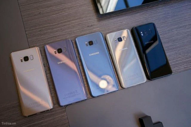 làm sao để tránh vỡ mặt kính sau Samsung