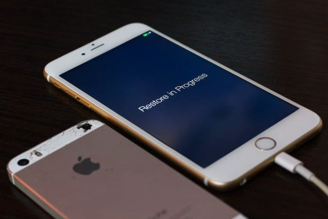 lỗi iPhone kh&ocirc;ng tự tắt m&agrave;n h&igrave;nh khi nghe gọi