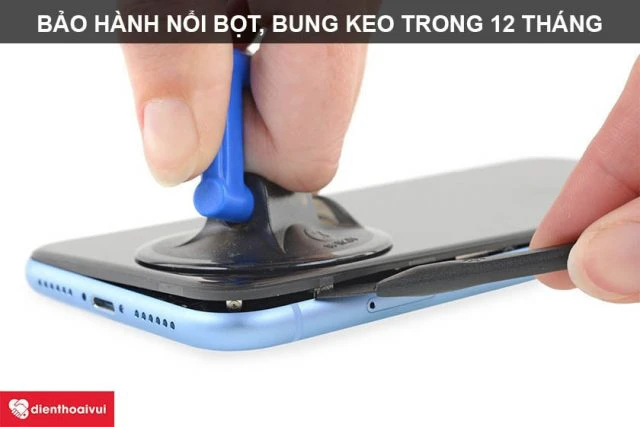 thay-ep-kinh-iphone-xr