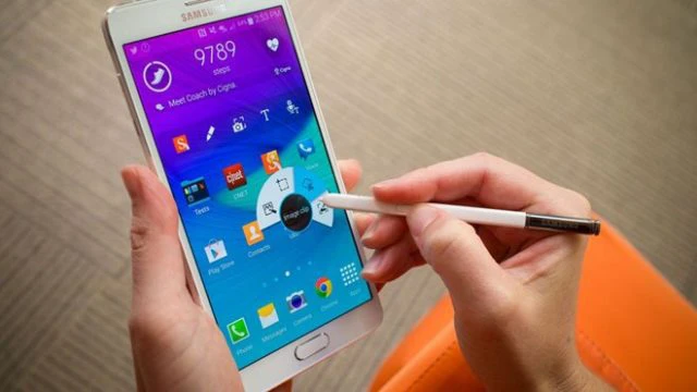 Những lỗi thường gặp khi thay pin điện thoại Samsung