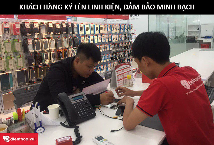 Thay camera trước Samsung Galaxy A8 linh kiện ch&iacute;nh h&atilde;ng