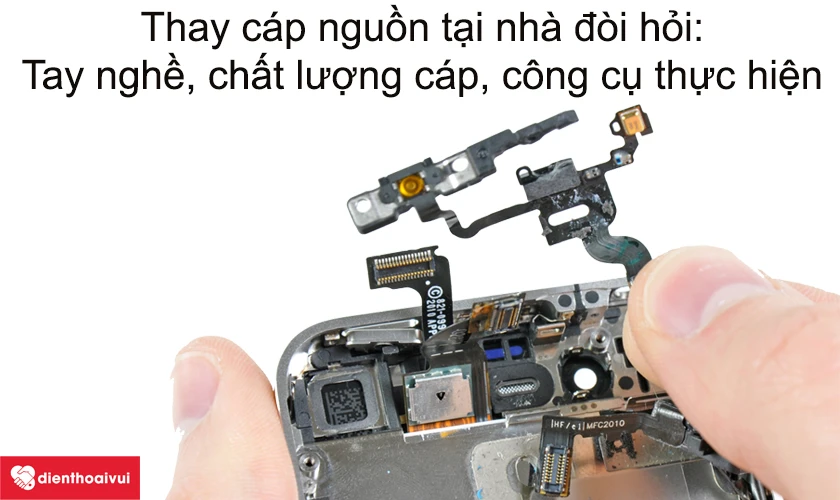 Bạn có thể thay cáp nguồn của iPhone Xs Max tại nhà được không?