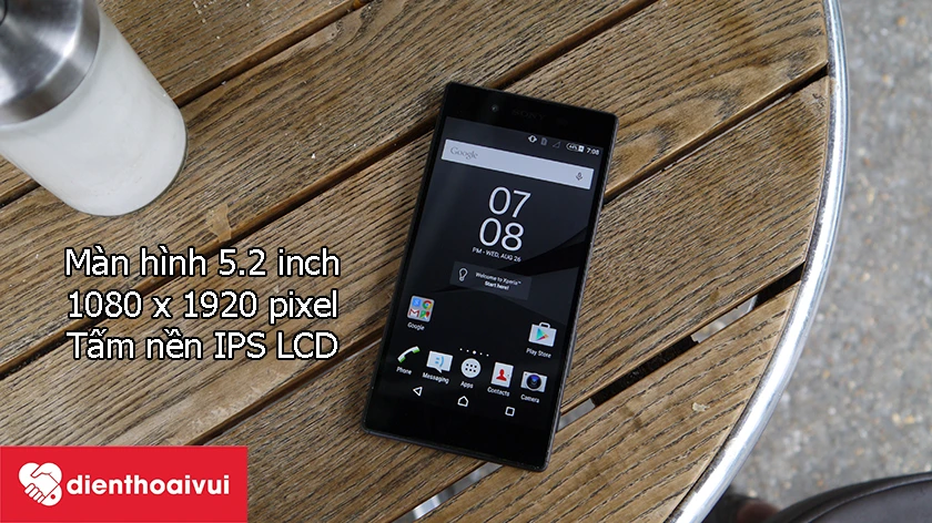 Sony Xperia Z5 - m&agrave;n h&igrave;nh 5.2 inch, độ ph&acirc;n giải 1080 x 1920 pixel v&agrave; sử dụng tấm nền IPS LCD