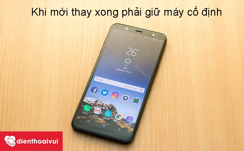 Khi mới thay xong phải giữ m&aacute;y cố định