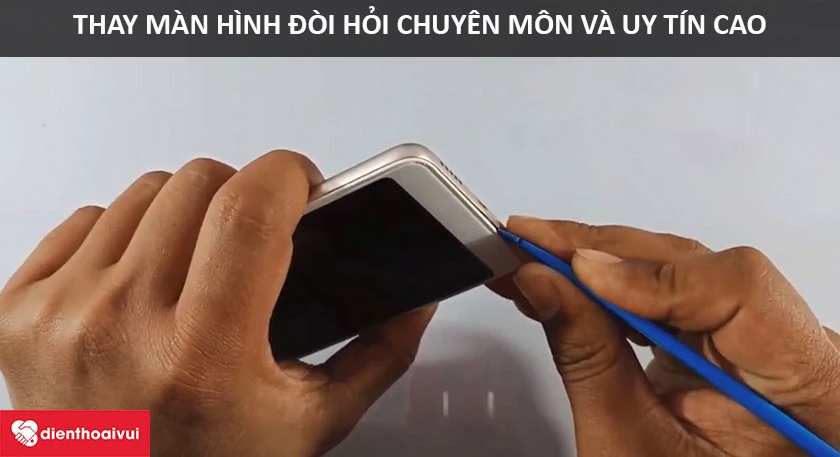 sửa chữa điện thoại l&agrave; c&ocirc;ng việc đ&ograve;i hỏi tr&igrave;nh độ chuy&ecirc;n m&ocirc;n cũng như uy t&iacute;n cao