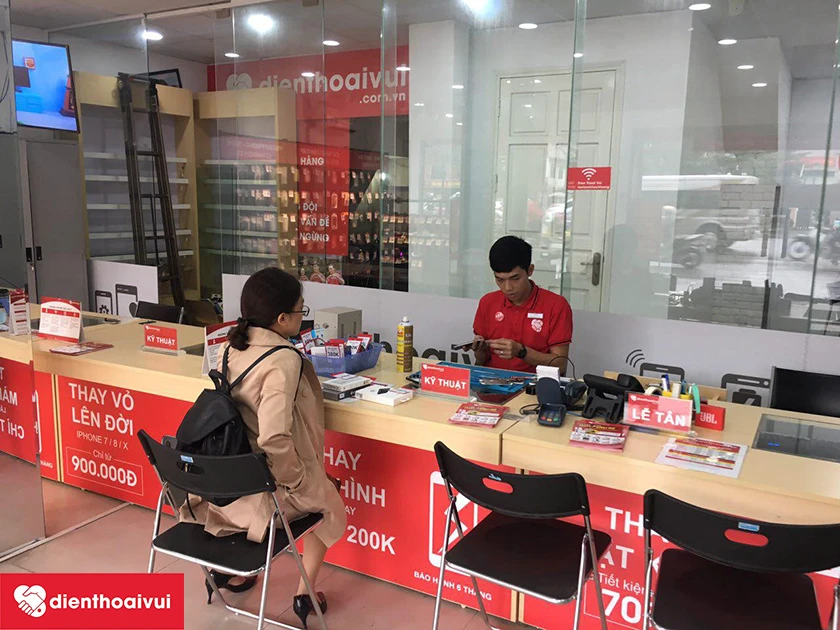 Thay m&agrave;n h&igrave;nh Xiaomi Mi Max tại Điện Thoại Vui gi&aacute; tốt, dịch vụ chuy&ecirc;n nghiệp