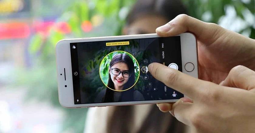 Tại sao camera trước kh&ocirc;ng lấy n&eacute;t được v&agrave; c&aacute;ch sửa lỗi