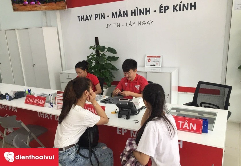 Thay k&iacute;nh Sony Xperia XA Ultra tại hệ thống Điện Thoại Vui