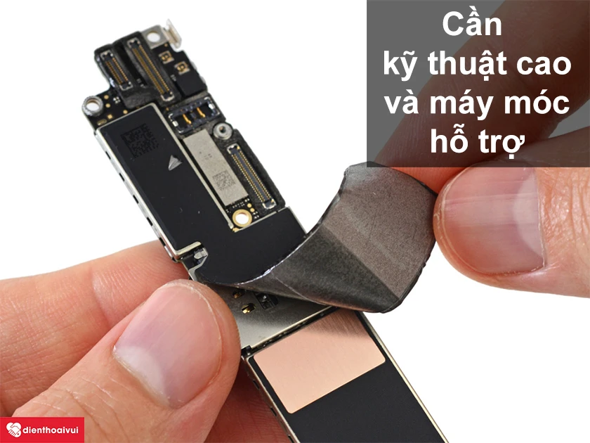 Sửa main IC hiển thị cảm ứng iPhone 7 Plus c&oacute; ảnh hưởng linh kiện kh&ocirc;ng?