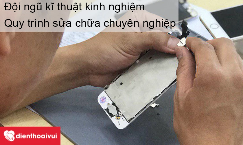 Đội ngũ thay camera trước Samsung Galaxy A3 2015 có kinh nghiệm lâu năm