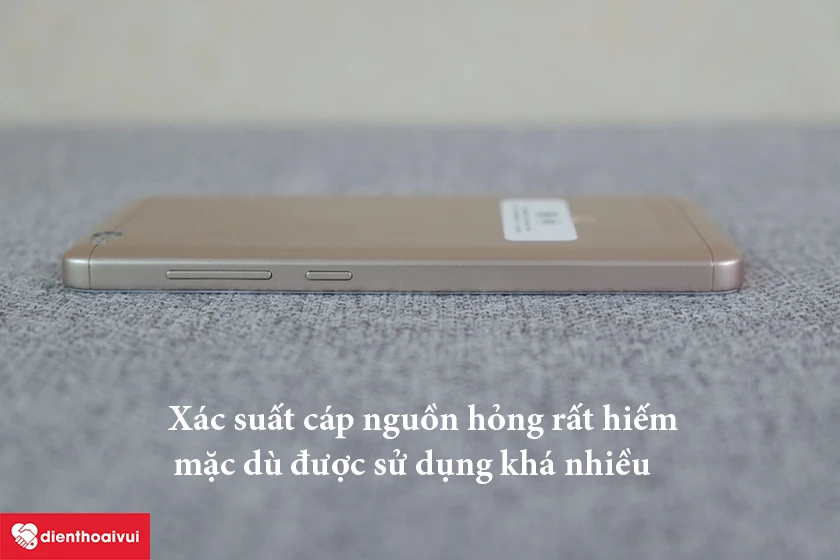 C&oacute; thật sự phải lo lắng thay c&aacute;p nguồn Xiaomi Redmi 4 Prime bị hỏng