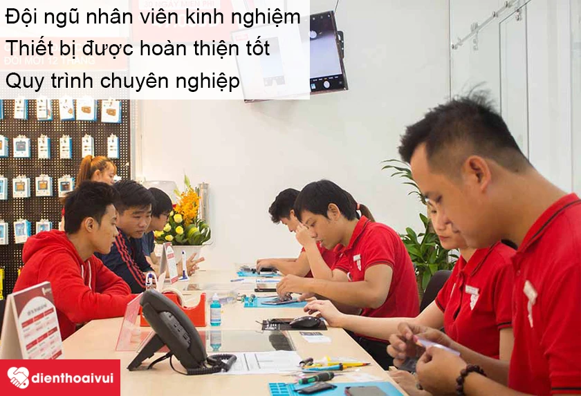 đội ngũ nh&acirc;n vi&ecirc;n v&agrave; kỹ thuật vi&ecirc;n chuy&ecirc;n nghiệp