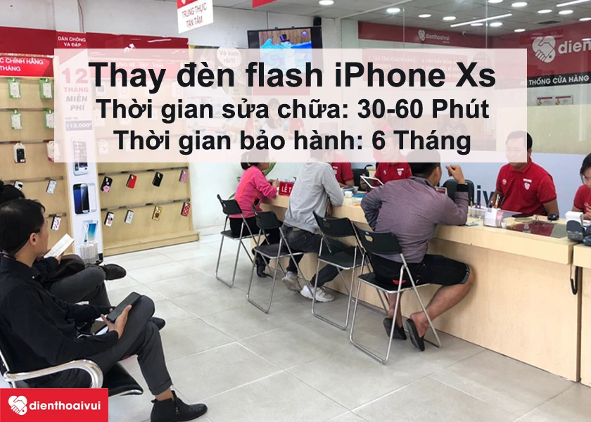 Tại sao bạn n&ecirc;n chọn dịch vụ thay đ&egrave;n Flash iPhone Xs tại hệ thống Điện Thoại Vui?