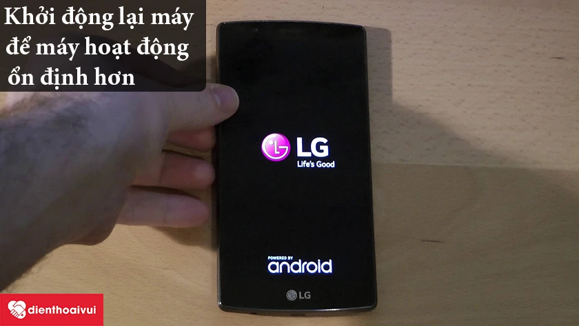 Khởi động lại LG G2