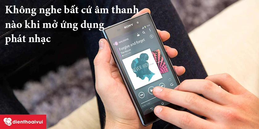 Loa ngoài không có âm thanh khi phát nhạc