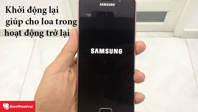 Khởi động lại máy