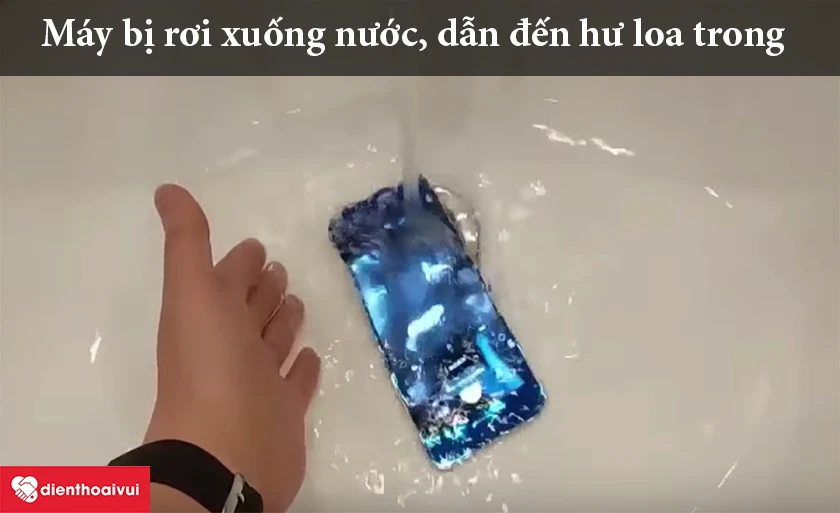 Do Xiaomi Mi 6 bị rơi vào nước dẫn đến hỏng loa trong