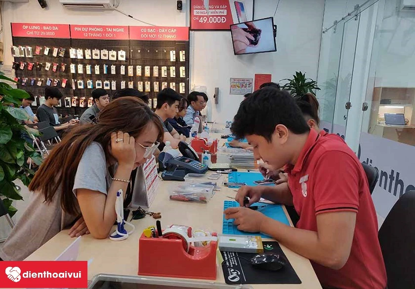 thay màn hình điện thoại Asus  ZenFone 6 tại hệ thống Điện Thoại Vui?