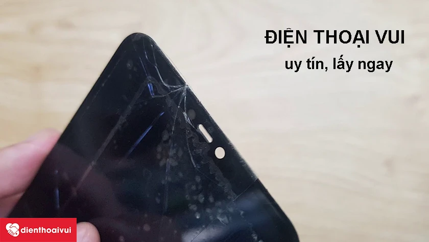 Dịch vụ thay m&agrave;n h&igrave;nh Xiaomi Mi A2 Lite tại Điện Thoại Vui uy t&iacute;n, lấy ngay