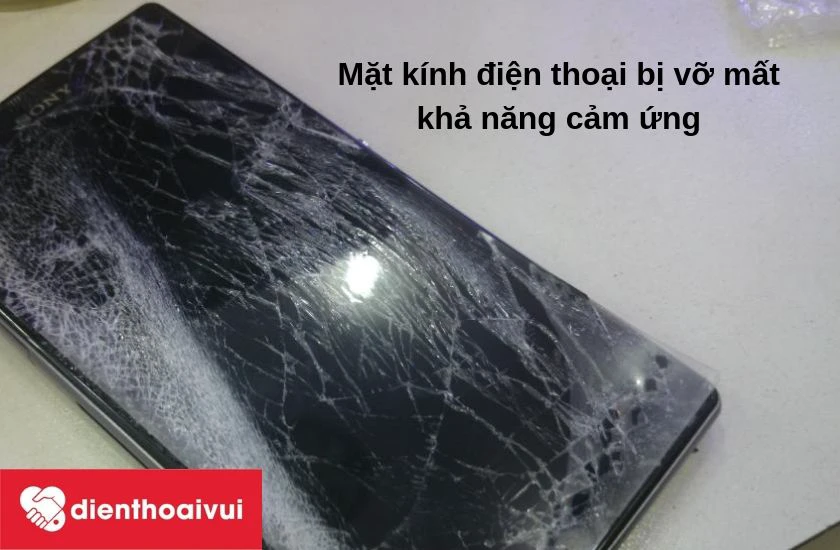 dấu hiệu để quyết định việc thay k&iacute;nh cảm ứng sony xperia z1