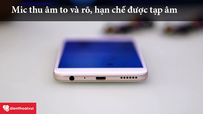 Oppo A39 – Mic thu âm to và rõ, hạn chế được tạp âm