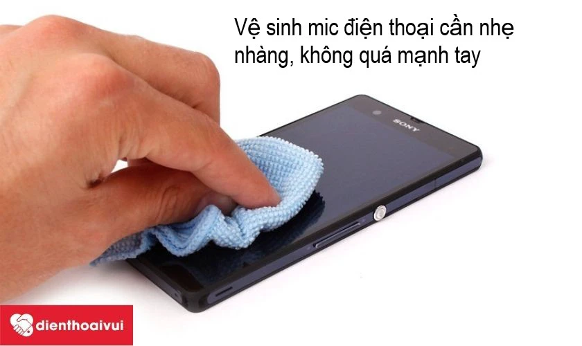 Cách vệ sinh mic thu âm điện thoại đúng cách và lưu ý về dụng cụ vệ sinh máy