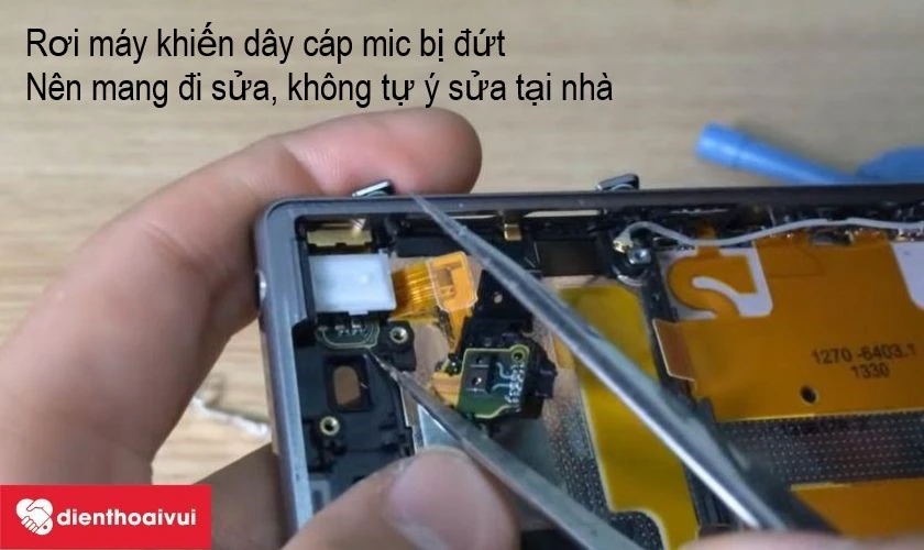 người dùng thường xuyên làm rơi hoặc khiến cho thiết bị phải chịu một lực tác động mạnh