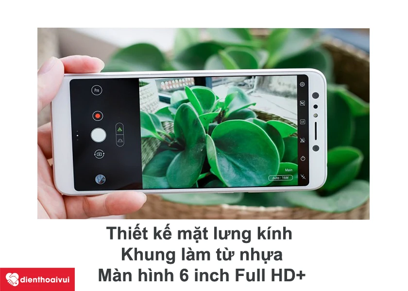 Asus Zenfone 5 Lite - thiết kế mặt lưng k&iacute;nh với phần khung l&agrave;m từ nhựa