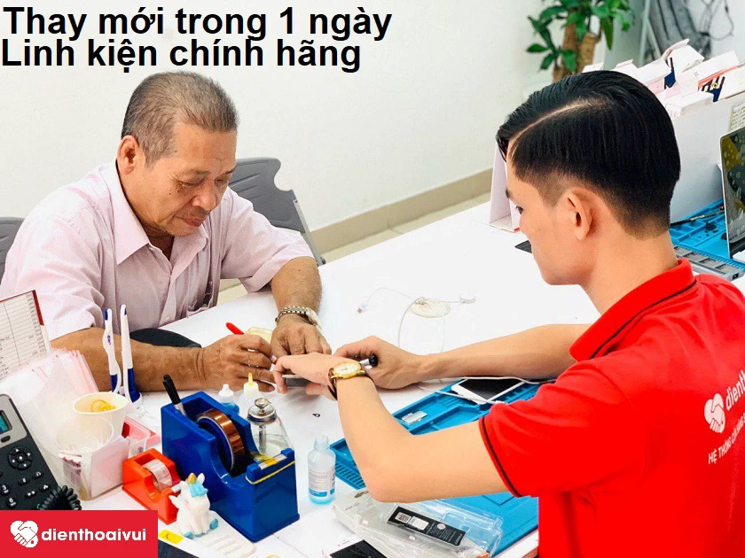 Thay nắp lưng Xiaomi Redmi Note 5 Pro gi&aacute; rẻ, uy t&iacute;n tại Điện Thoại Vui