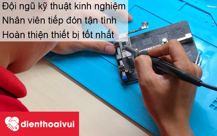 đội ngũ nh&acirc;n vi&ecirc;n lu&ocirc;n vui vẻ, chu đ&aacute;o với kh&aacute;ch h&agrave;ng