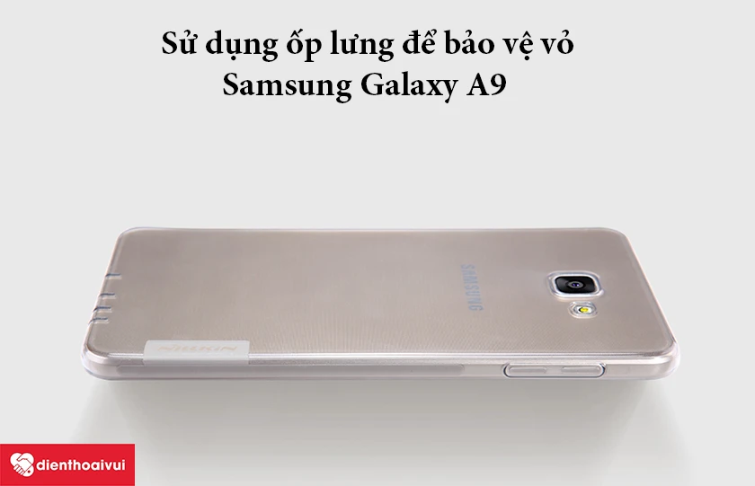Trang bị c&aacute;c loại ốp điện thoại hoặc bao da