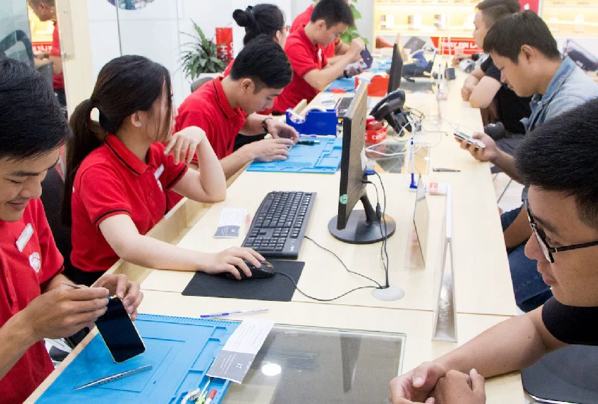 Thay pin điện thoại Sony tại Điện Thoại Vui
