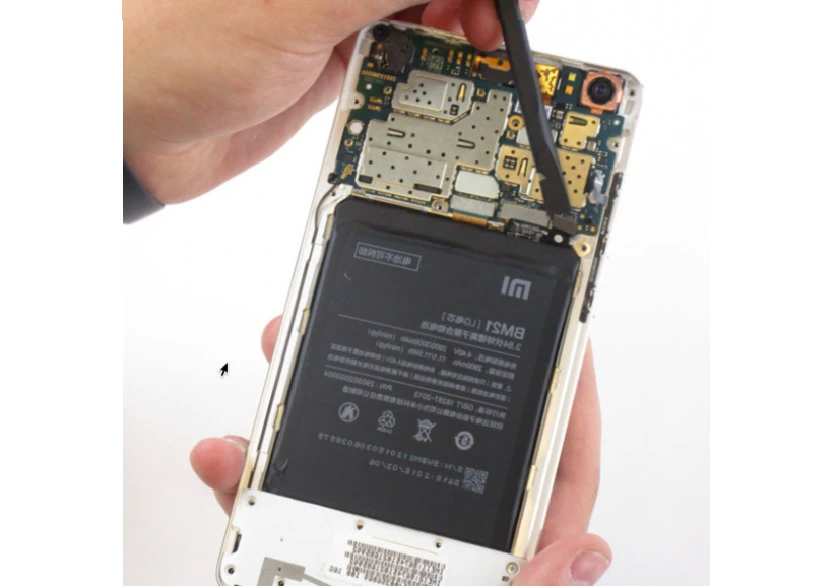 Tổng hợp c&aacute;c lỗi pin Xiaomi v&agrave; dấu hiện n&ecirc;n thay pin điện thoại Xiaomi