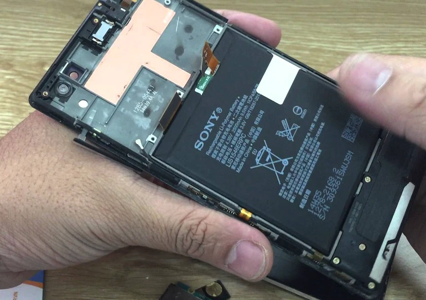 Pin điện thoại Sony bị lỗi n&ecirc;n thay lấy ngay ở đ&acirc;u gi&aacute; rẻ?