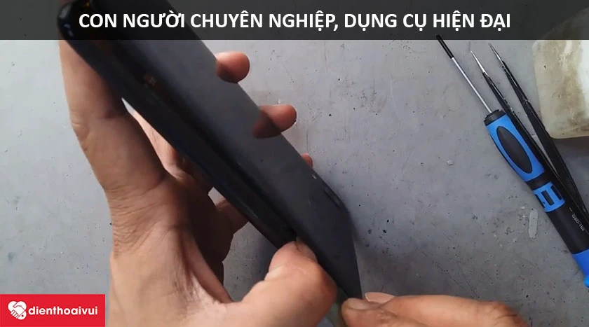 Đến điện thoại vui để được sửa chữa bởi đội ngũ chuyên nghiệp