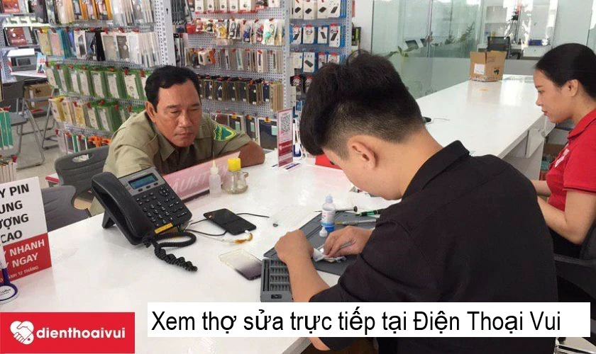 thay &eacute;p k&iacute;nh Xiaomi Mi 9 SE