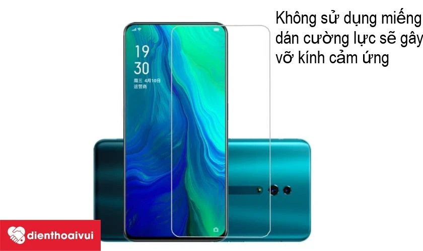 Sử dụng miếng dán màn hình để bảo vệ mặt kính