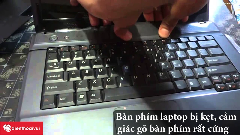 Dấu hiệu cần thay mới b&agrave;n ph&iacute;m laptop Lenovo G450