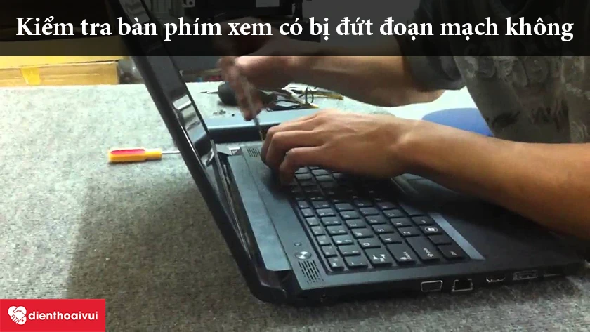 Có thể sửa chữa bàn phím laptop bị liệt tại nhà không?