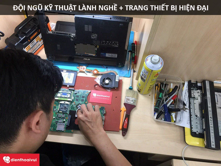 Đến Điện Thoại Vui thay cell pin laptop với đội ngũ kỹ thuật chuyên nghiệp