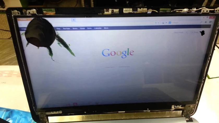 Những bi&ecirc;̉u hi&ecirc;̣n cho th&acirc;́y màn hình laptop gặp l&ocirc;̃i - m&agrave;n h&igrave;nh chảy mực