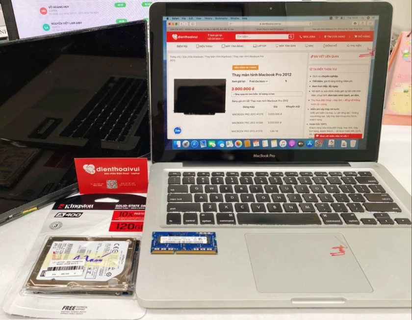 Thay RAM laptop DDR4 Kingston Sodimm 1.2V 8GB 2400MHz