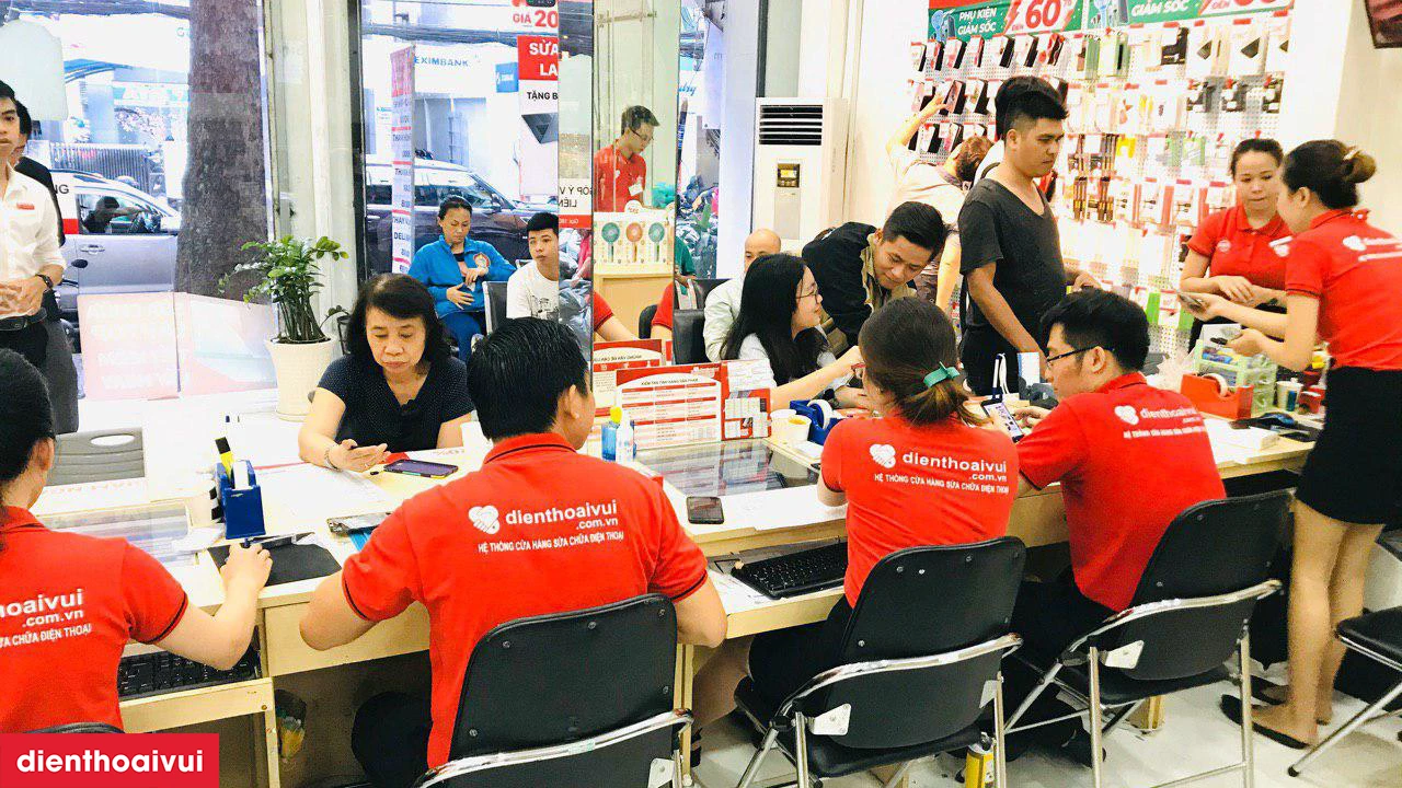 Thay camera sau Samsung Galaxy A10s giá rẻ, chính hãng, uy tín tại TP.HCM và Hà Nội